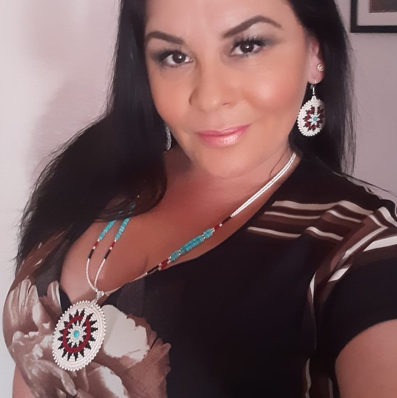 rebeccaherna575